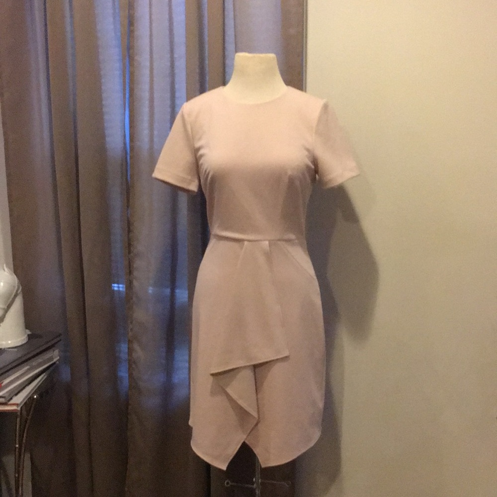 Chic and versatile mini